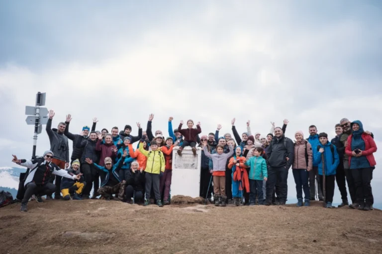 Peste 1.000 de elevi din Sibiu au descoperit natura în doar cinci zile, prin „Anii Drumeției”