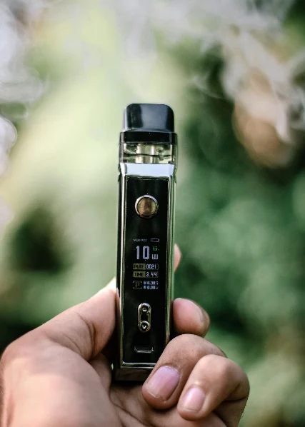 USR dorește interzicerea vape-urilor și țigărilor electronice în spațiile publice închise!