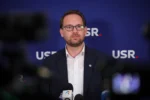 Dominic Fritz (USR): „Este o minciună mare că această criză politică ar fi în favoarea românilor. PSD acționează strict în interes propriu”