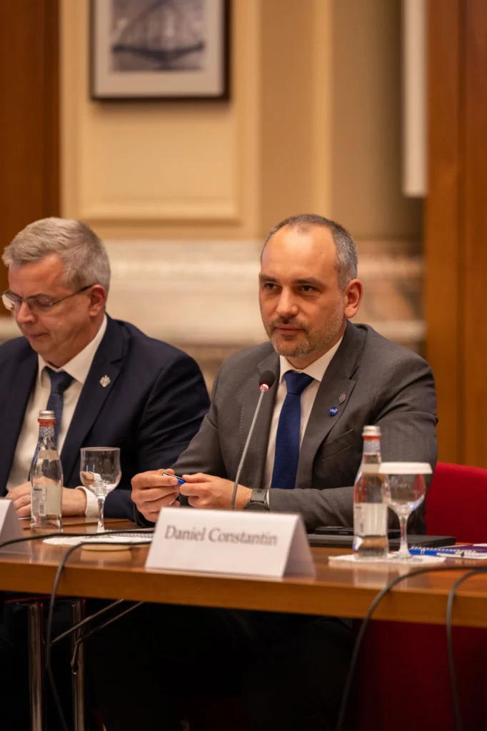 Deputatul USR Adrian Echert: „România nu duce lipsă de idei, ci de stabilitate pentru a le pune în practică”