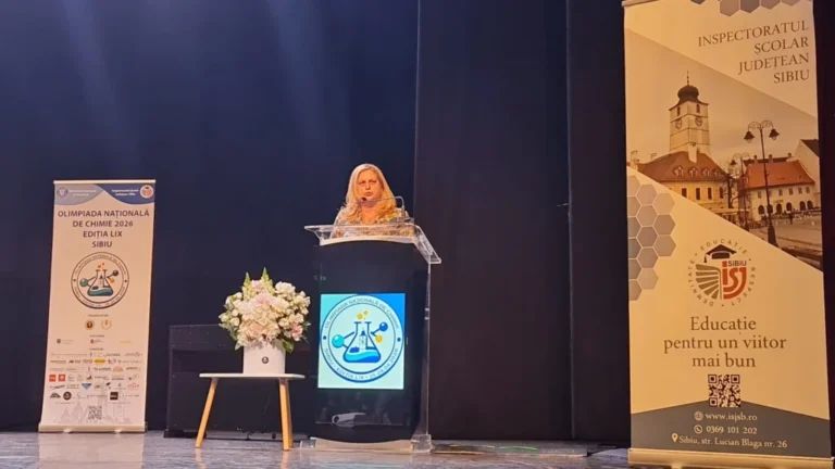 Olimpiada Națională de Chimie s-a deschis la Sibiu. Elevi din toată țara concurează pentru excelență