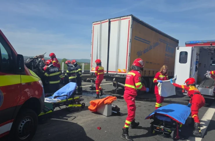 Accident grav pe A1, între Sibiu și Sebeș. O persoană a rămas încarcerată!