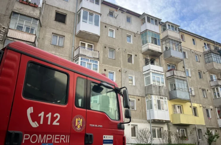 Tragedie pe strada Șoimului: Un bărbat de 65 de ani a fost găsit carbonizat în urma unui incendiu!