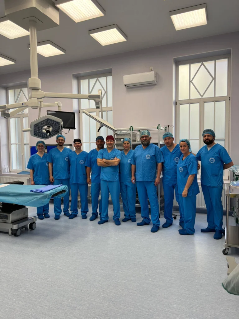 Profesionalism și dedicare la SCJU Sibiu: dincolo de bisturiu, echipele care dau speranță pacienților