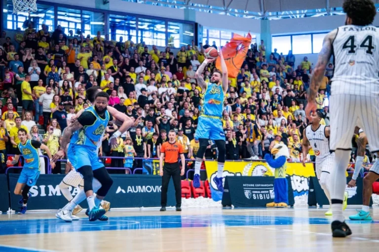 CSU Sibiu joacă la Cluj, în BT Arena