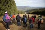 „Anii Drumeției” aduce sibienii mai aproape de natură: două drumeții în Munții Cindrel, la început de mai