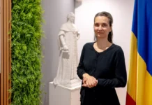 Muzeul Brukenthal, clădire istorică din Sibiu, cu fațada impunătoare
