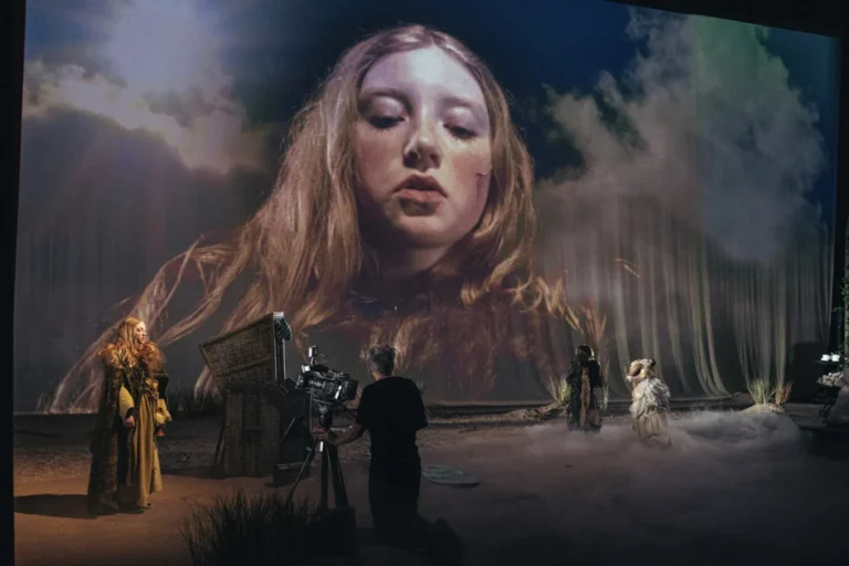 Faust continuă să domine preferințele publicului FITS: spectacolul lui Silviu Purcărete, sold out în primele ore