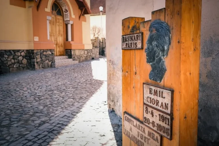 Anii Drumeției invită sibienii la „Zilele Goga” din Rășinari: cultură locală, drumeție și brunch autentic