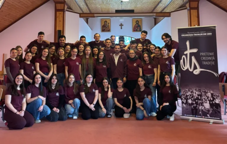 Trainingul anual al OTS: Tinerii sibieni au învățat la Păltiniș cum să gestioneze conflictele și să construiască relații sănătoase