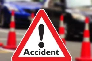 Accident în Axente Sever: o tânără de 14 ani a fost transportată conștientă la spital după ce ar fi intrat în lateralul unei mașini pe DN 14