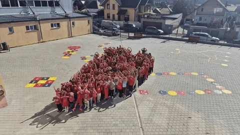 Siguri la Școală – proiect pentru un mediu educațional mai sigur la Tălmaciu, în cadrul Maratonului Internațional Sibiu 2026