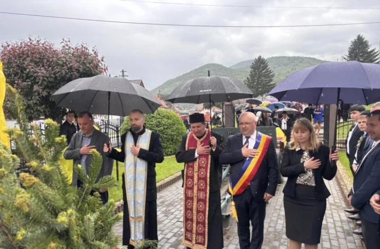 Sadu și-a comemorat eroii printr-o ceremonie solemnă de Ziua Eroilor