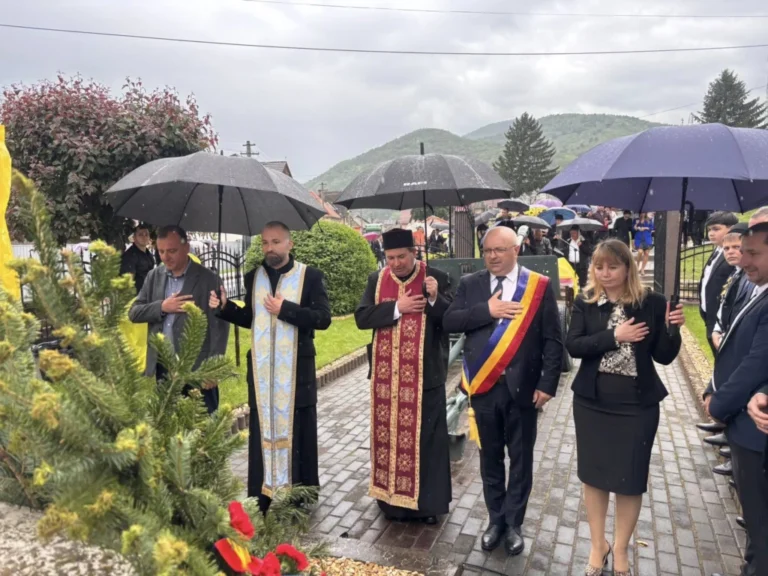 Sadu și-a comemorat eroii printr-o ceremonie solemnă de Ziua Eroilor