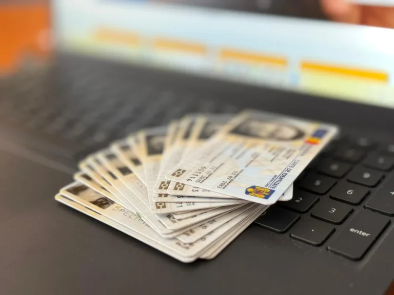 Peste 46.000 de cărți electronice de identitate emise în județul Sibiu într-un an
