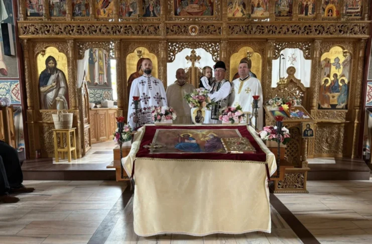 Hramul Bisericii de Jos din Sadu a adunat sute de credincioși într-o impresionantă sărbătoare a credinței
