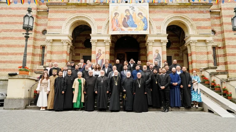 Promoția 2012-2016 a Facultății de Teologie Ortodoxă din Sibiu s-a reunit la 10 ani de la absolvire
