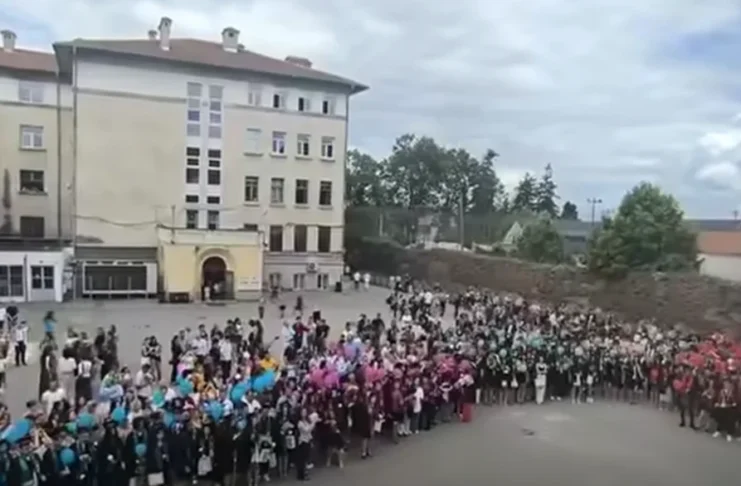 Emoții și aplauze la festivitatea de absolvire a Colegiului Național „Octavian Goga” Sibiu