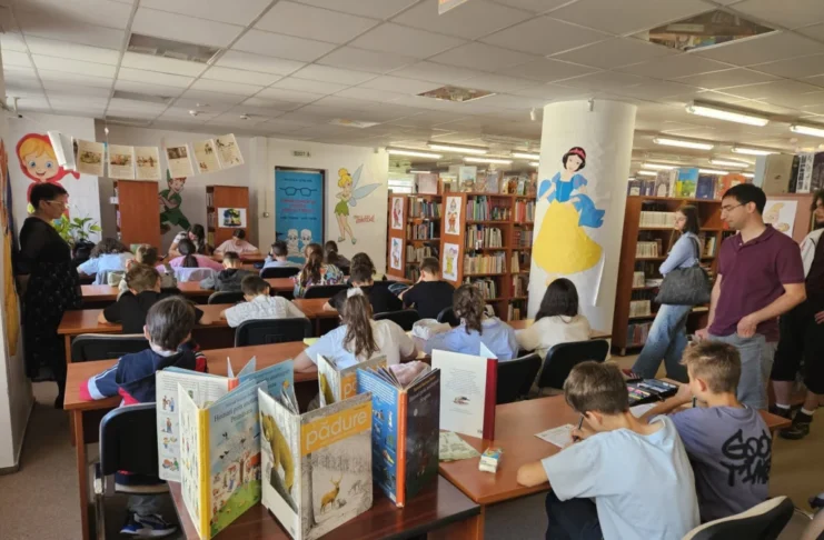 Educație prin cunoaștere: elevii au explorat istoria Sibiului la Biblioteca ASTRA
