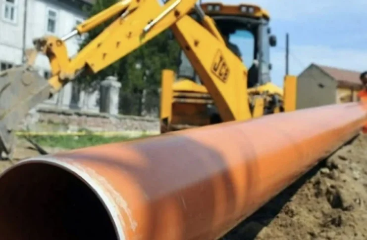 Canalizare pentru Bradu și Săcădate: Primăria Avrig a obținut finanțare de 30 de milioane de lei prin AFM
