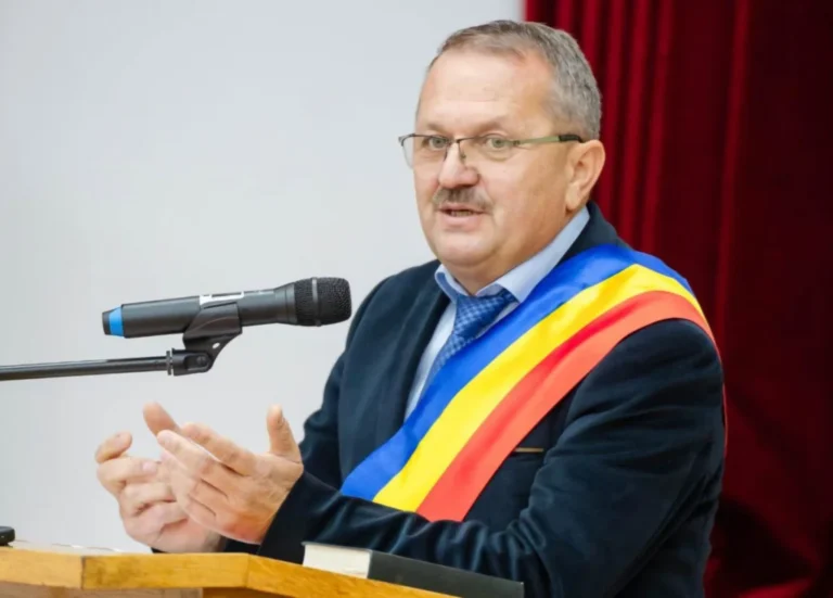 Primarul Avrigului, Adrian David critică nominalizarea lui Adrian Veștea pentru funcția de premier și cere congres în PNL