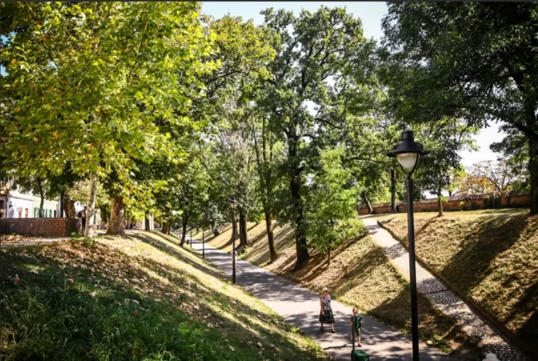 Primăria Sibiu a contractat lucrările de modernizare a Parcului Cetății. Investiție de 3,5 milioane de lei