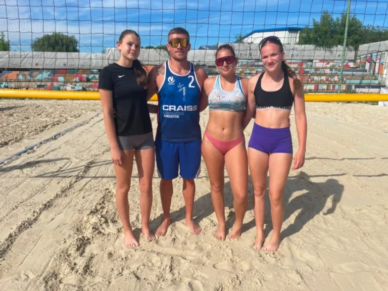 Champions Sibiu are trei sportive și antrenorul lotului național U18 la Campionatul Balcanic
