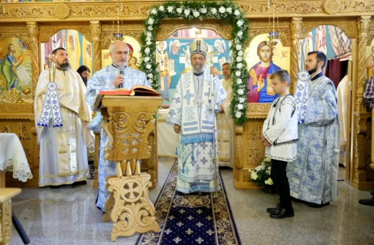 Sfințirea noii biserici din Agnita, un moment istoric pentru comunitatea credincioșilor