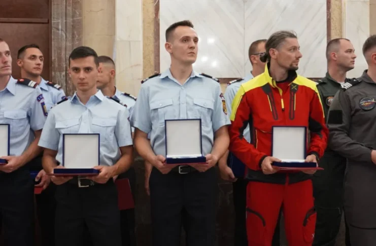 Directorul Salvamont Sibiu a fost decorat cu Placheta de Onoare a MAI!