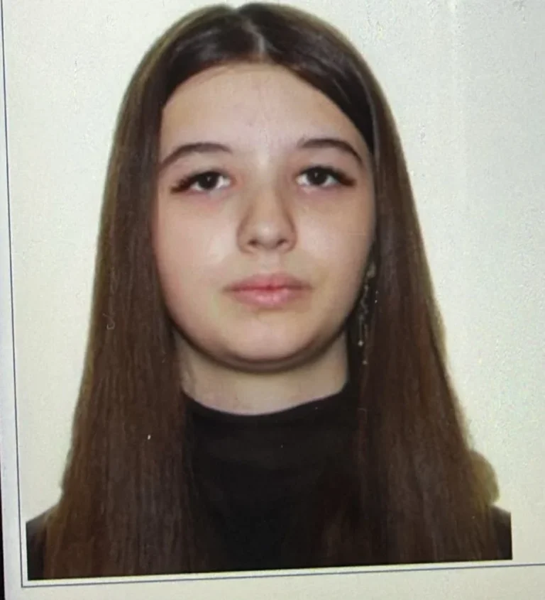 Polițiștii caută o minoră de 15 ani din Tălmaciu care a plecat de acasă și nu a mai revenit! ACTUALIZARE: Minora a fost găsită!