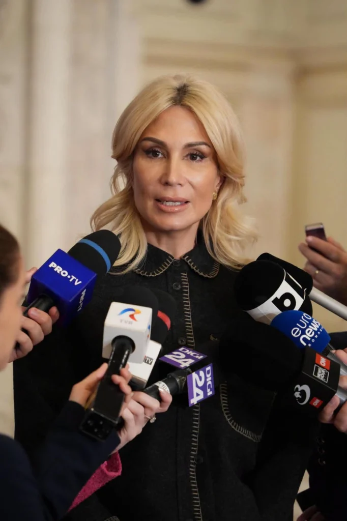 Raluca Turcan îi cere lui Sorin Grindeanu să convoace o sesiune extraordinară a Camerei Deputaților pentru a nu pierde fonduri din PNRR de peste 4,5 miliarde de euro