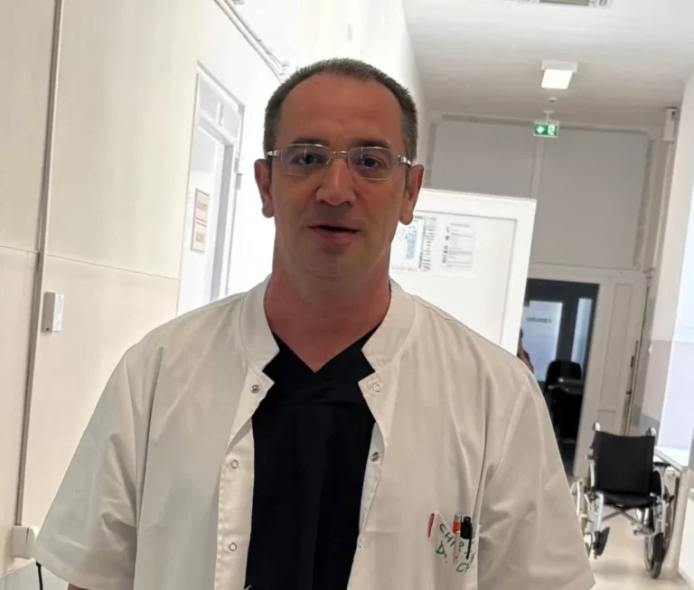 Chirurgia modernă: rapiditate, siguranță și tehnici minim invazive. Dr. Dan-Gheorghe Crețu: „În urgențele majore, intervenția nu este amânată de investigații”