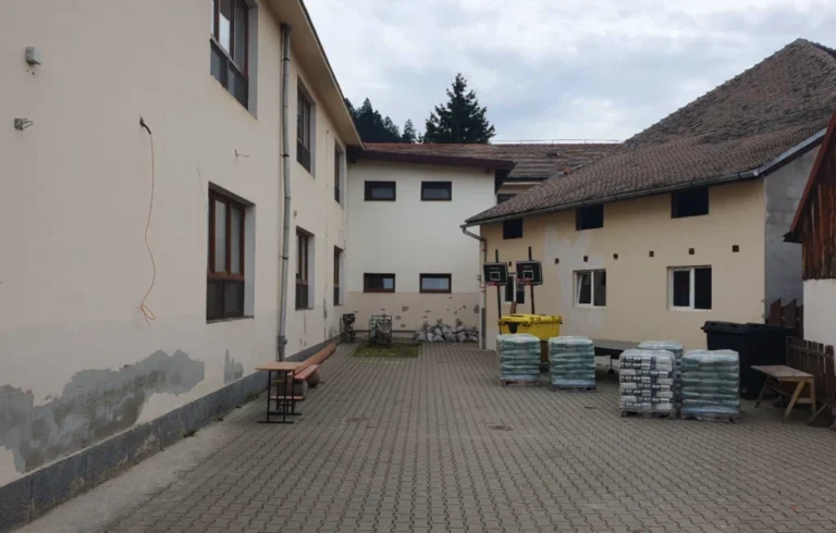 Școala Gimnazială „Aurel Decei” intră într-un amplu proces de modernizare cu o investiție de peste 800.000 de lei!