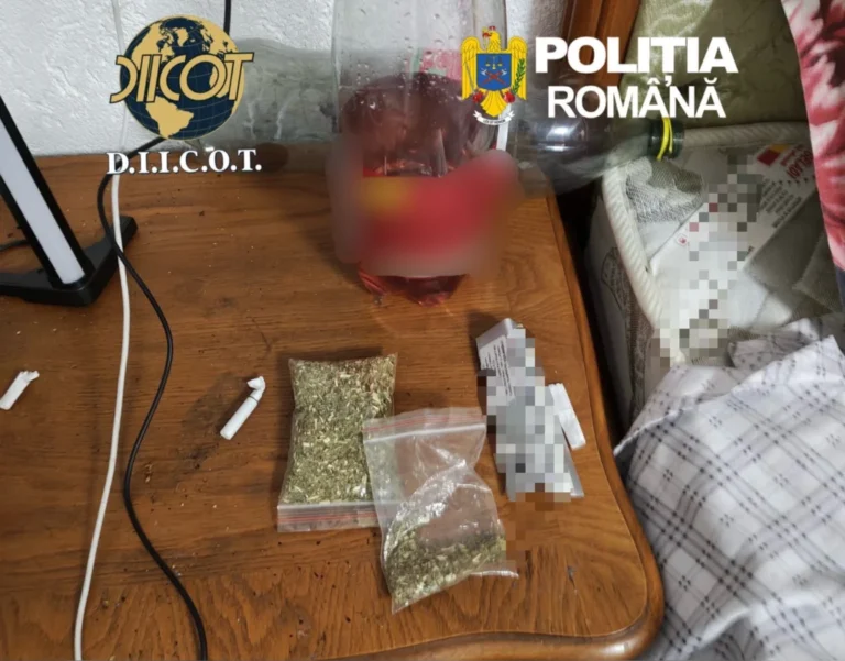 Droguri de mare risc, vândute de la fereastra unei locuințe. Două persoane au fost reținute la Sibiu