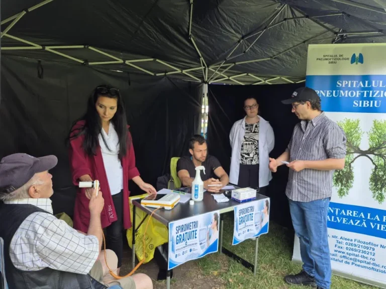 Zeci de sibieni și-au testat gratuit plămânii la Equilibrum Fest. Aproximativ 20% au fost trimiși la investigații suplimentare