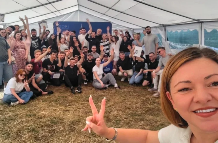 Peste 50 de tineri din țară și din Franța au participat la USRT SummerCamp, la Turnu Roșu