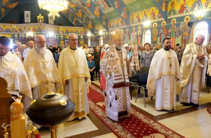 Mitropolitul Ardealului a slujit în Biserica „Sfântul Ilie” din cartierul Vasile Aaron