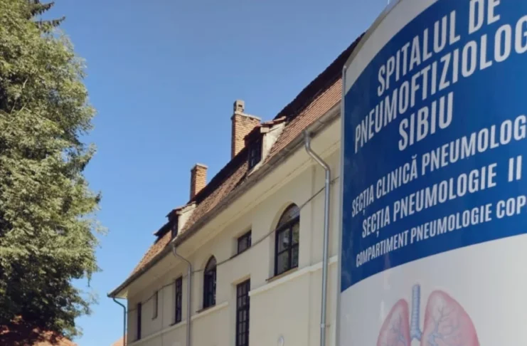 Cancerul pulmonar poate evolua fără durere. Medicii sibieni avertizează asupra simptomelor care nu trebuie ignorate