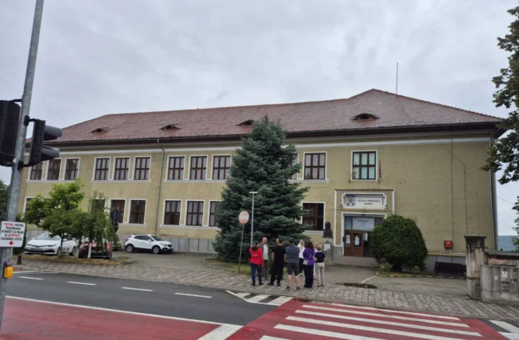 Au început lucrările de modernizare a Școlii Gimnaziale Avrig. Investiție de 6,7 milioane de lei