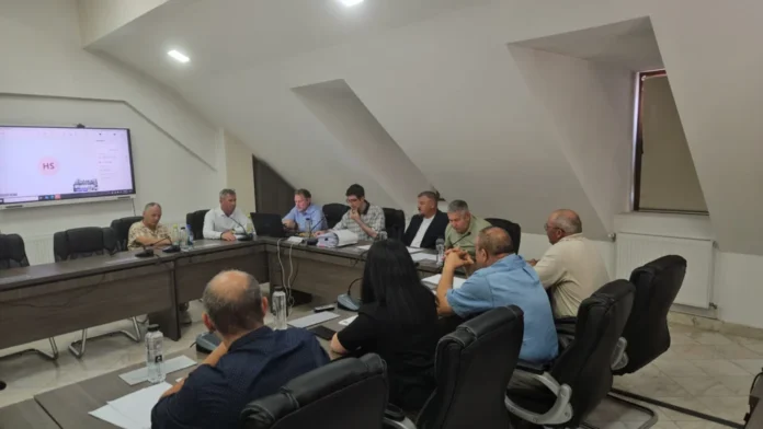 Ședința Consiliului Local Cisnădie în timpul scandalului legat de votul unanim