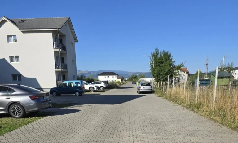 Strada Școala de Tenis, preluată de Primăria Cisnădie deși nu este finalizată. Se creează un precedent în Cartierul Arhitecților?