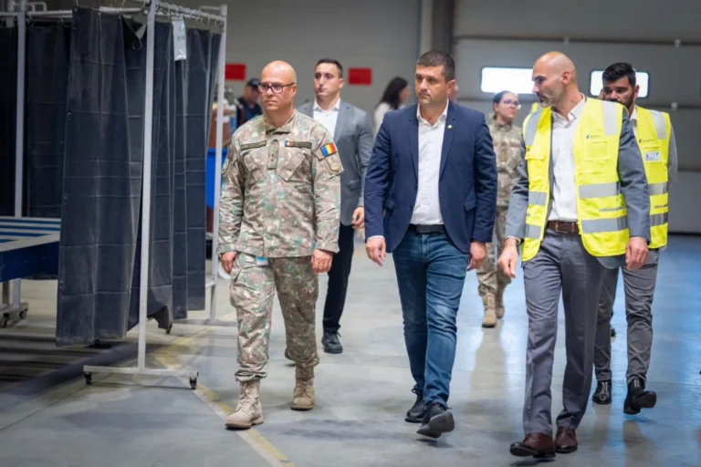 Aproape 100 de vehicule militare COBRA II sunt în producție la Mediaș. Radu Miruță: „Vrem să producem în România”