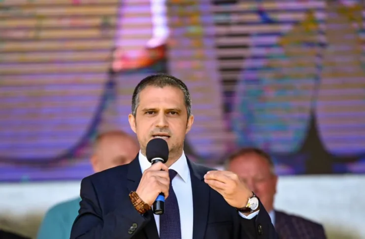 Bogdan Trif acuză PNL că a provocat criza energetică și îi cere lui Ilie Bolojan să renegocieze închiderea centralelor pe cărbune