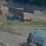 Șir de mașini de poliție la fața locului tragediei din Miercurea Sibiului