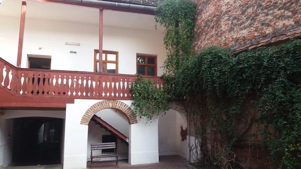 Cămin Spital Sibiu, clădire istorică cu fațadă austro-ungară, locul tragediei lui Cosmin