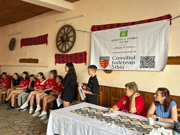 Tabără educativă pentru tinerii din proiectul „Crede în TINEri!”, organizată la Rășinari