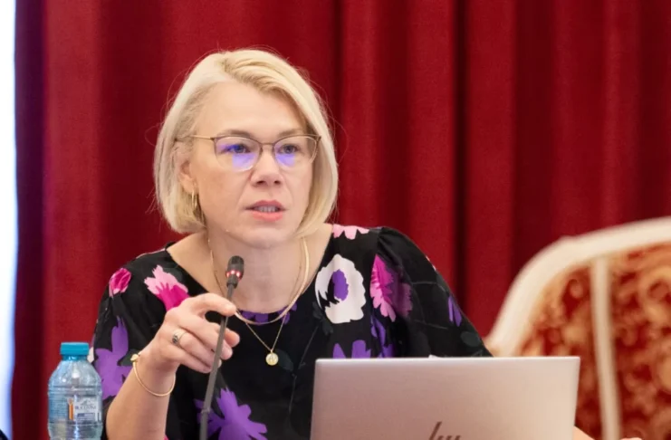 Proiectul CLARA ajunge la Sibiu. Întâlnire pentru îmbunătățirea accesului femeilor la depistarea timpurie a cancerului de col uterin