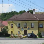 Primăria Poiana Sibiului, clădirea administrativă unde a avut loc incidentul