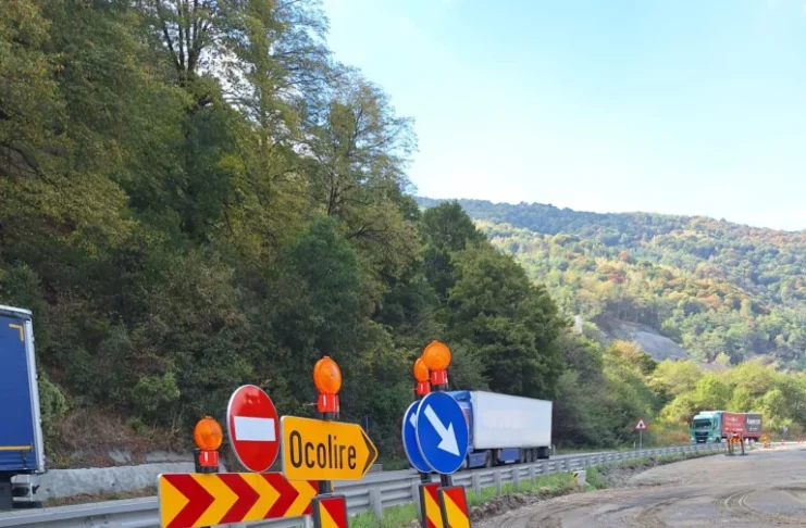 Trafic deviat pe DN 7 pentru lucrările de la Autostrada Sibiu-Pitești. Măsurile sunt valabile până în luna decembrie!