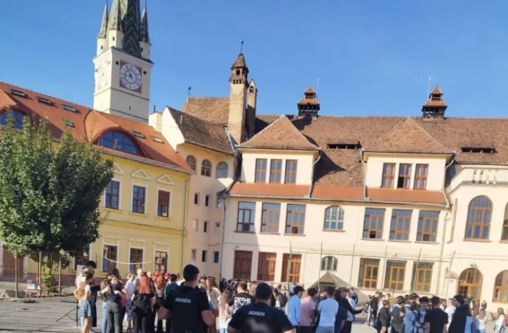 Jandarmii sibieni au fost alături de elevi în prima zi de școală!